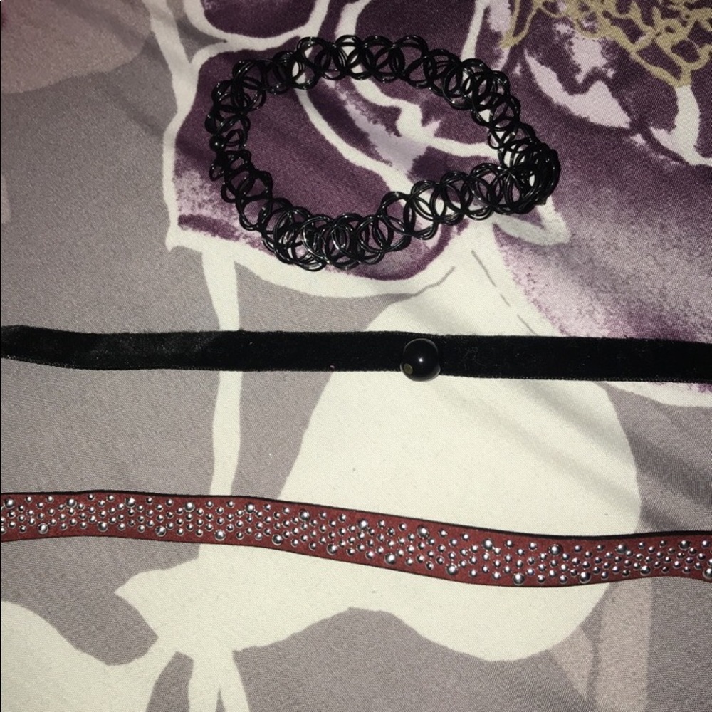 Set of 3 chokers